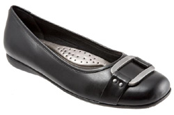 Sizzle in Black by Trotter